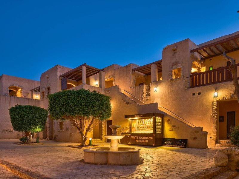 Mövenpick Resort & Spa Dead Sea 4