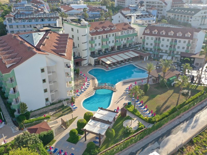 Monachus Hotel & Spa 2
