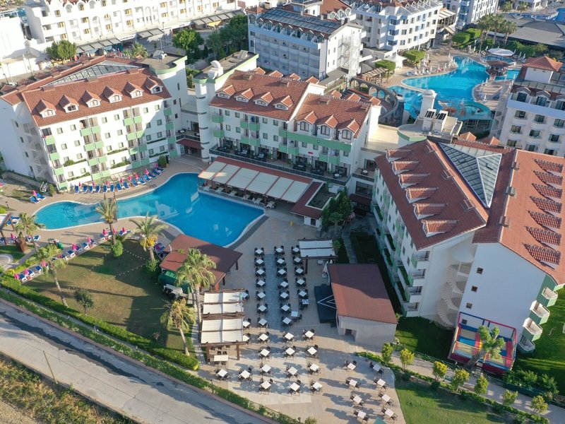 Monachus Hotel & Spa 4