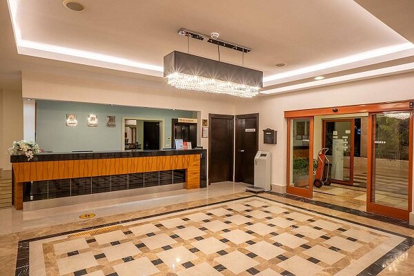 Monachus Hotel & Spa 5