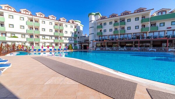 Monachus Hotel & Spa 8