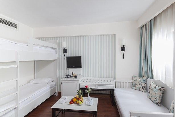 Monachus Hotel & Spa 25