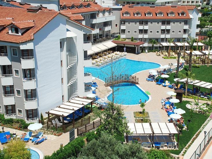 Monachus Hotel & Spa 1