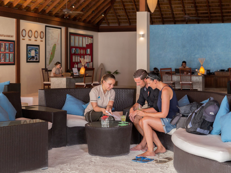 Vilamendhoo Island Resort & Spa 33