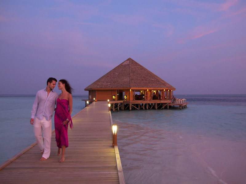 Vilamendhoo Island Resort & Spa 38