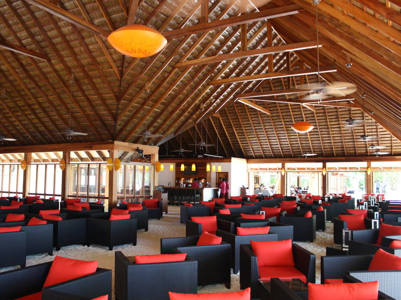Vilamendhoo Island Resort & Spa 46