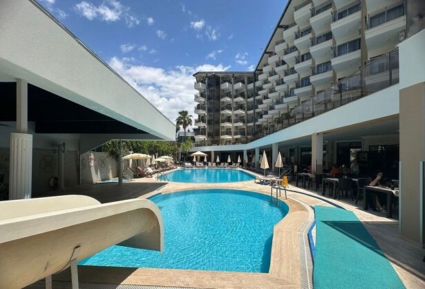 Monte Carlo Hotel 7