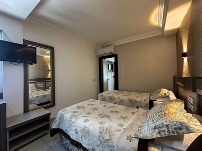Monte Carlo Hotel 21