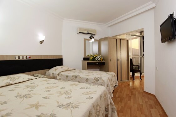 Monte Carlo Hotel 25