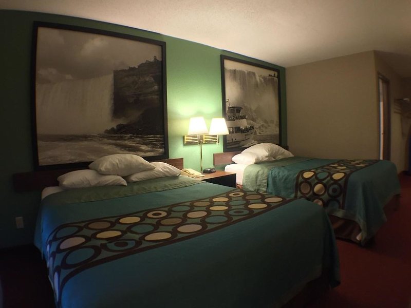 Super 8 Niagara Falls / Buffalo Area 2
