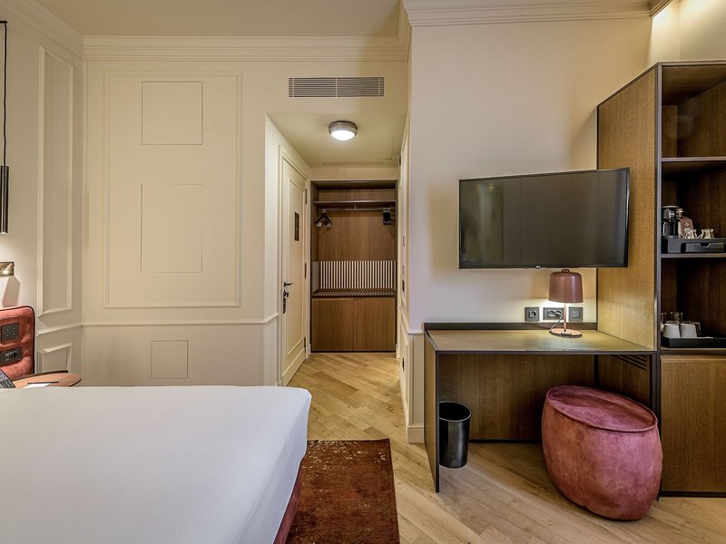 Montebello Splendid 36