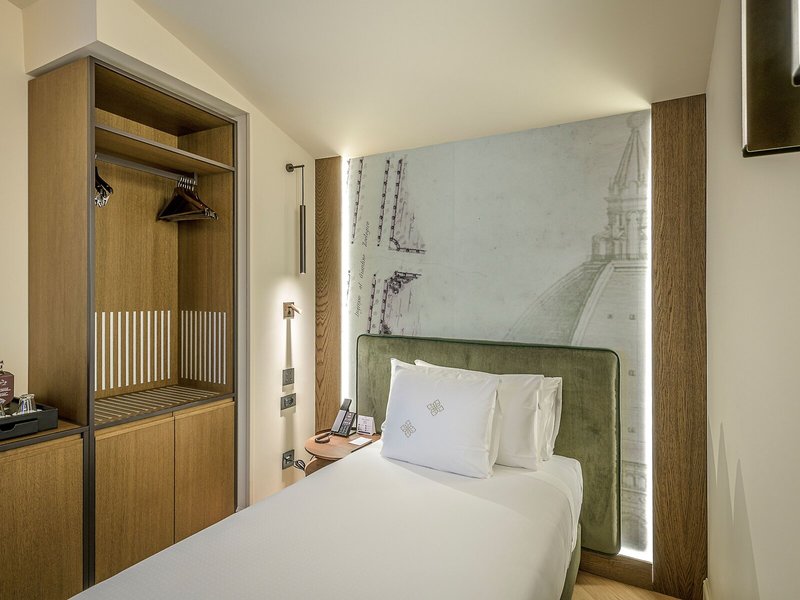 Montebello Splendid 44