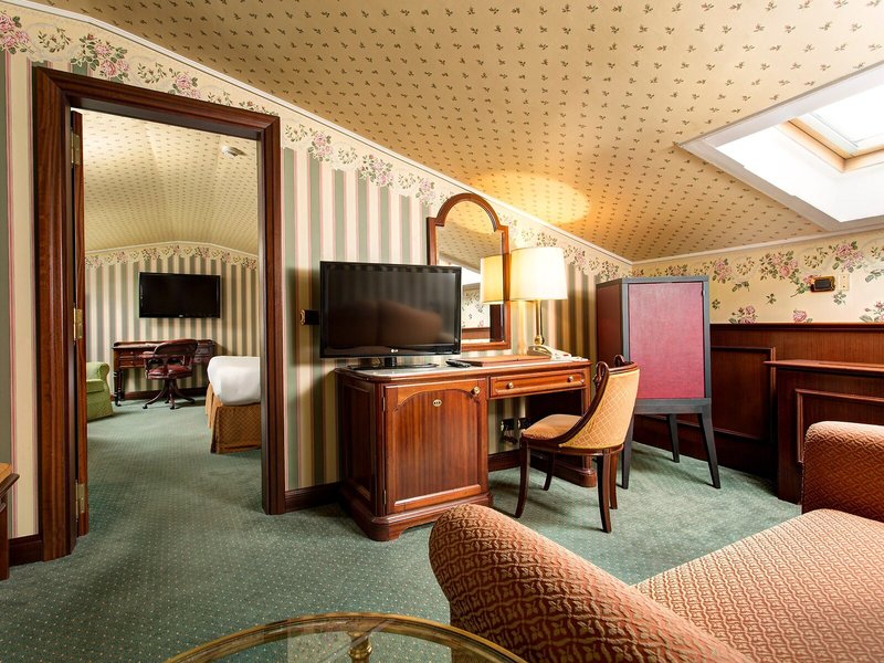 Montebello Splendid 48