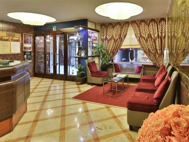 Hotel Montecarlo 3