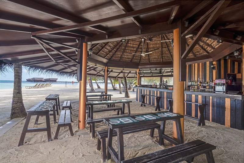 Adaaran Select Hudhuranfushi 37