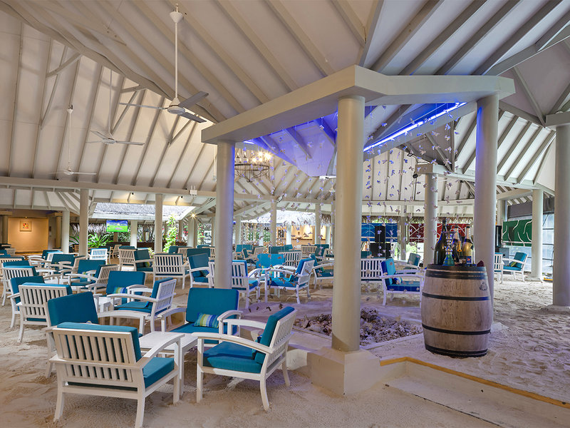 Adaaran Select Hudhuranfushi 18