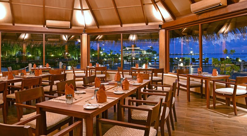 Adaaran Select Hudhuranfushi 14