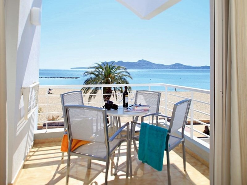 Apartamentos Bellamar 22