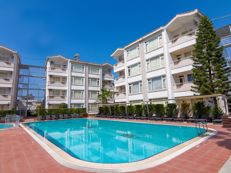 New Garden Apart Hotel 2