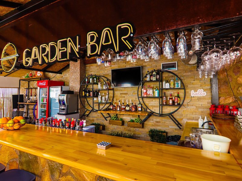 New Garden Apart Hotel 18