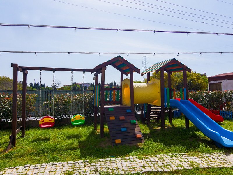 New Garden Apart Hotel 24