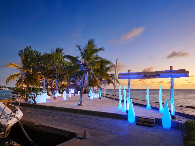 Paradise Island Resort & Spa 47