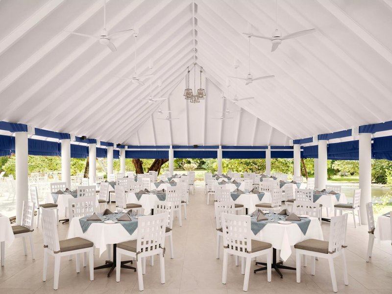 Paradise Island Resort & Spa 14