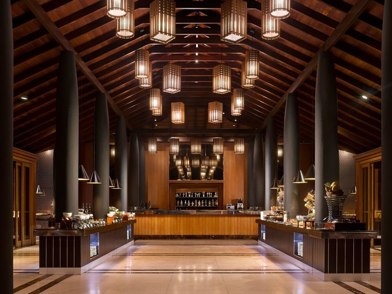 Paradise Island Resort & Spa 15