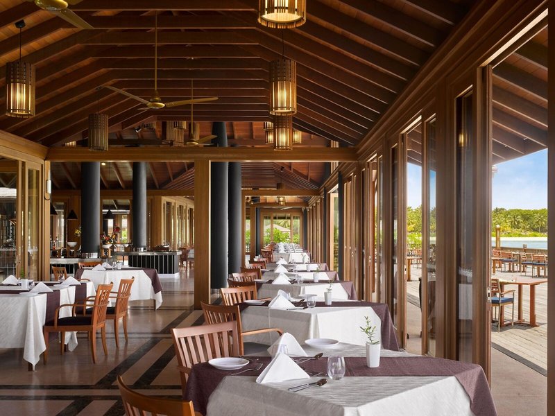 Paradise Island Resort & Spa 40