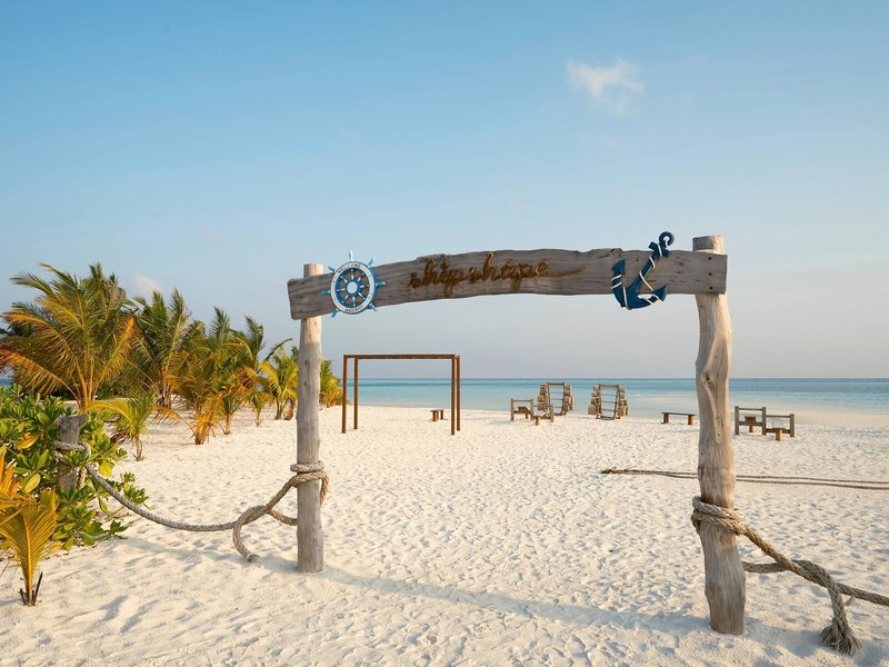 Paradise Island Resort & Spa 43