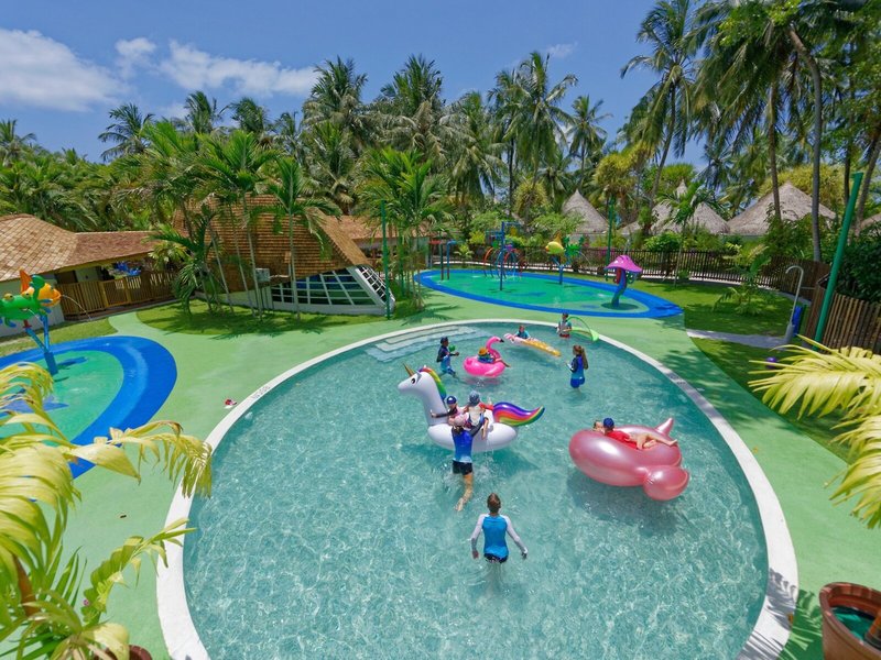 Kuramathi Island Resort 8