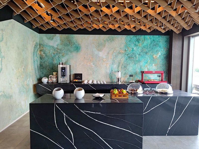 Kuramathi Island Resort 16