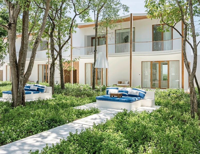 SALA Samui Chaweng Beach Resort  14