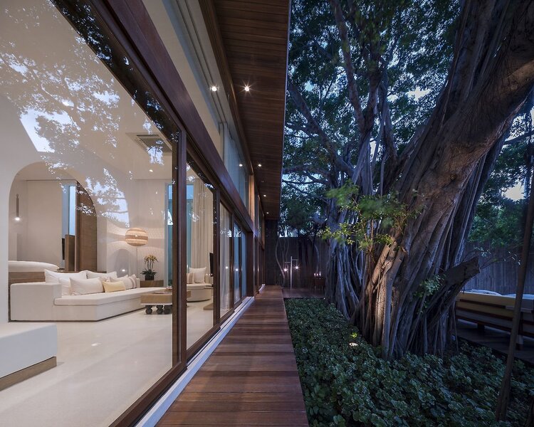 SALA Samui Chaweng Beach Resort 10