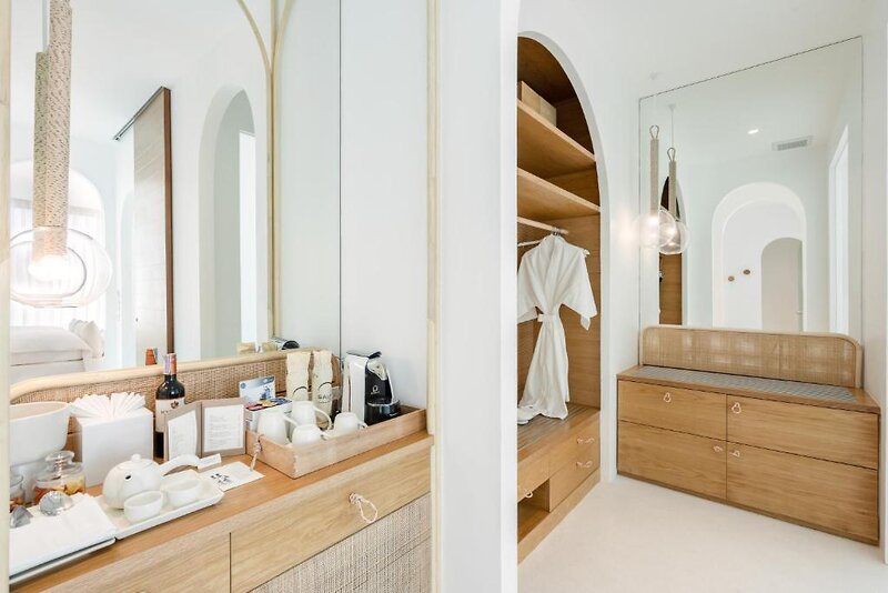 SALA Samui Chaweng Beach Resort 16