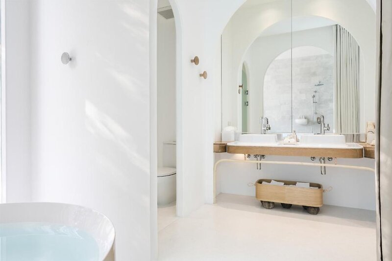 SALA Samui Chaweng Beach Resort 17