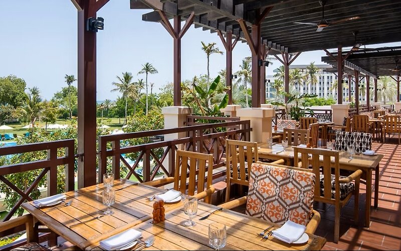 Intercontinental Muscat 17