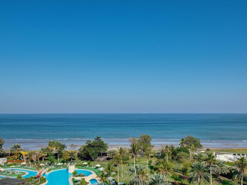 Intercontinental Muscat 5