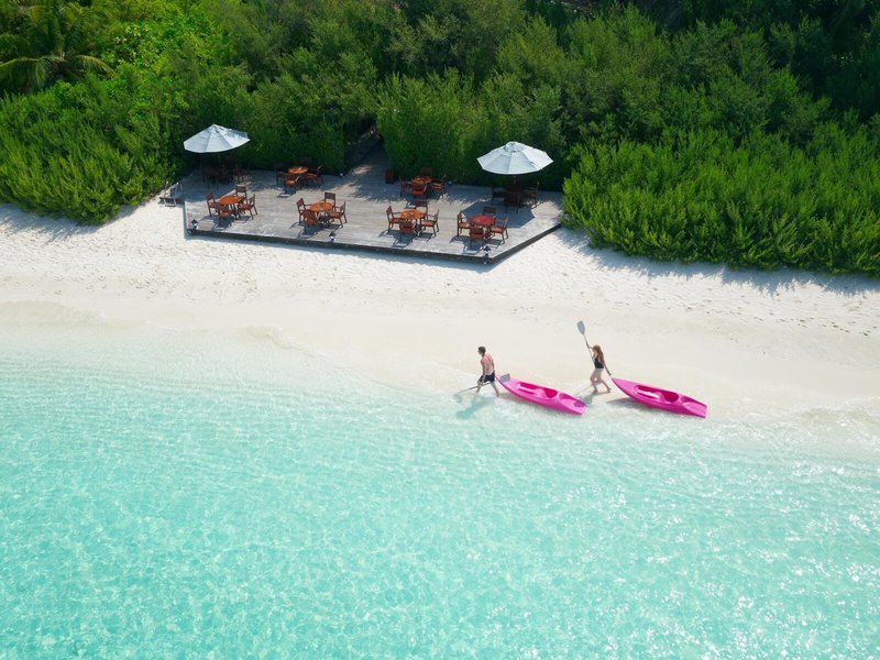 Embudu Village Resort 6