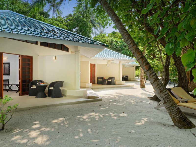 Embudu Village Resort 37