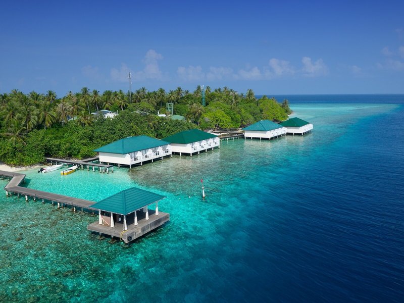 Embudu Village Resort 38