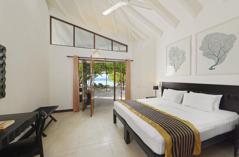 Embudu Village Resort 8