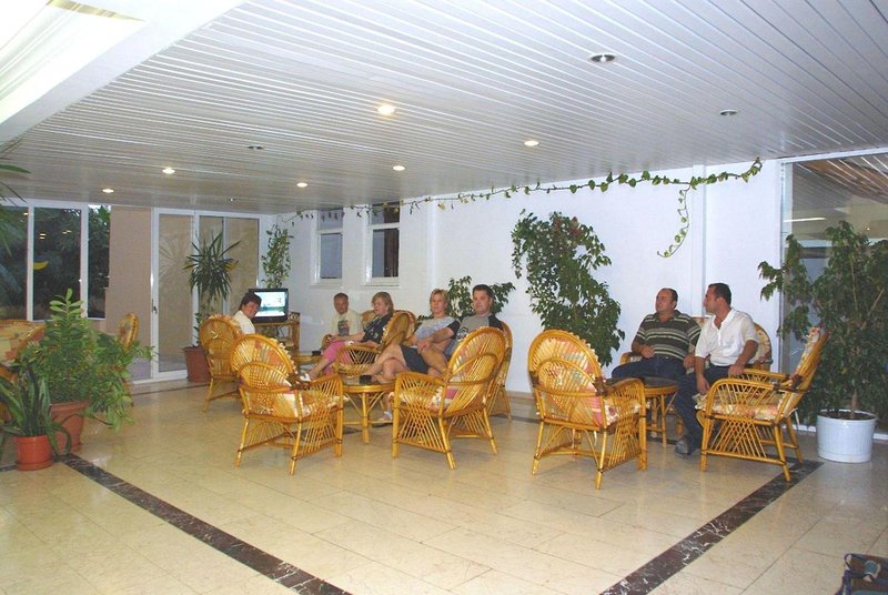 Muz Hotel 6