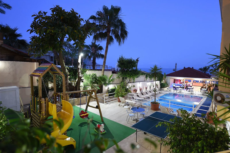 Muz Hotel 11