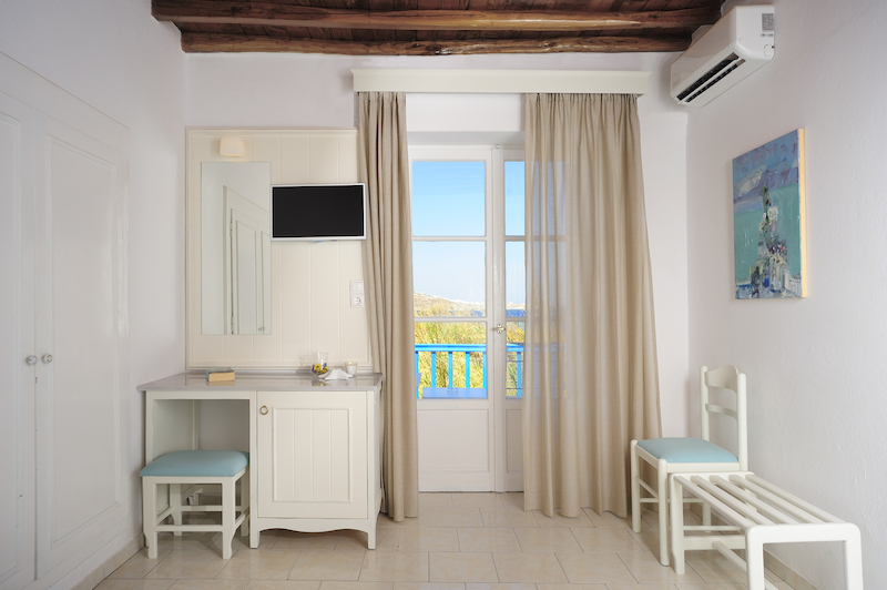 Mykonos Beach Hotel 10