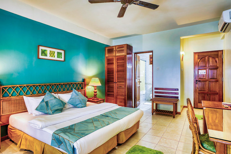 Fihalhohi Maldives 12