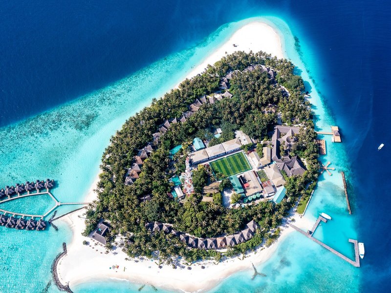 Fihalhohi Island Resort 14