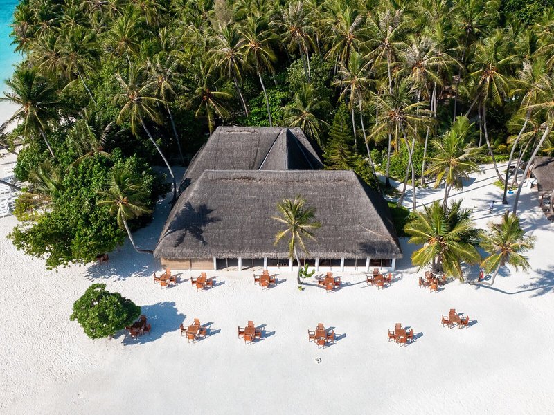 Fihalhohi Island Resort 18