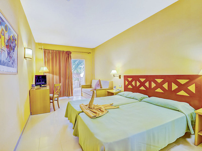 SBH Nautilus Beach 4