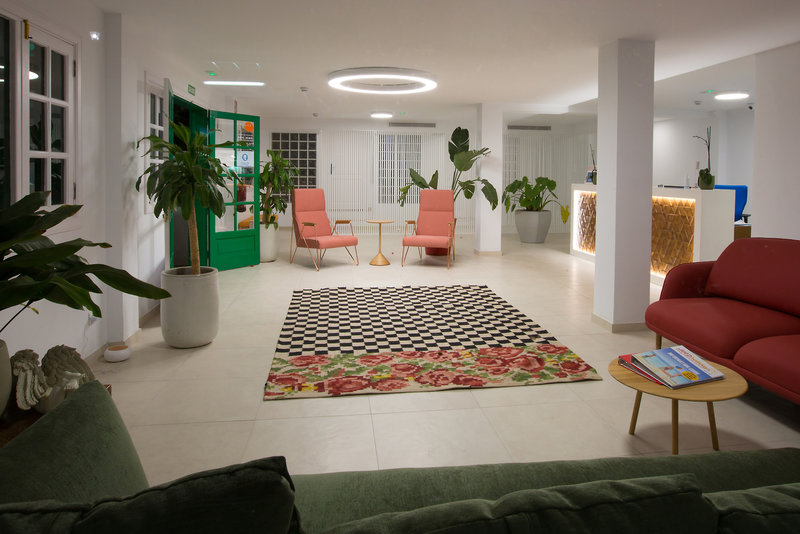 Nazaret Apartamentos 13